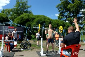 В Великих Луках прошел Всероссийский олимпийский день (фото)