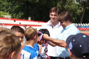 Юные футболисты из Калининграда стали победителями турнира «Локобол» в Великих Луках (фото)