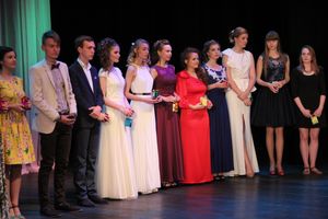 Великолуких выпускников наградили (ФОТО)