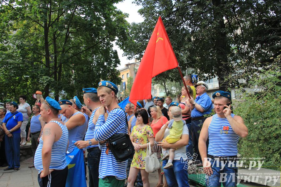 День ВДВ в Великих Луках