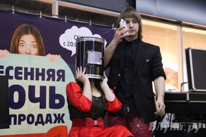 В ТЦ «Апельсин» прошла весенняя ночь распродаж