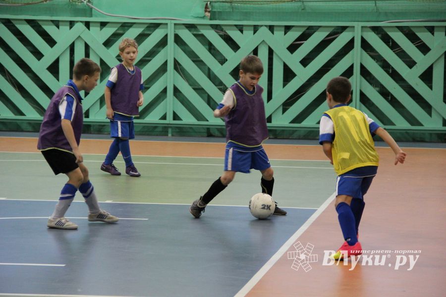 Новогодний футбол