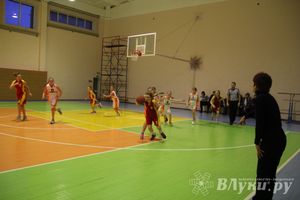Великолукские баскетболисты стали победителями междугородних соревнований по баскетболу
