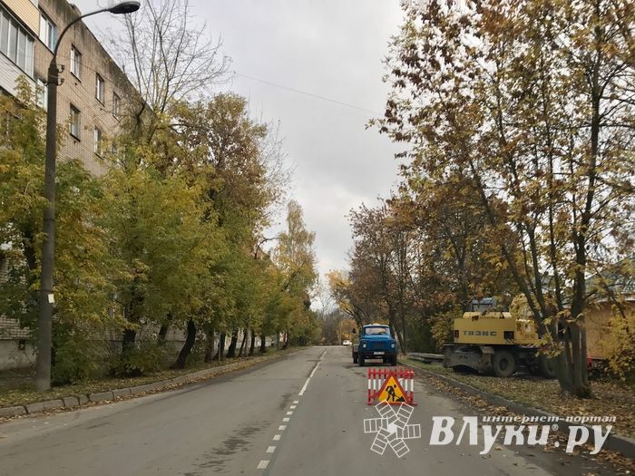 Перекрёсток улиц Дружбы и Глинки частично закрыт (ФОТО)