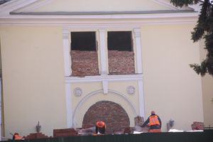 В театре не могут быть пластиковые окна... (фото)