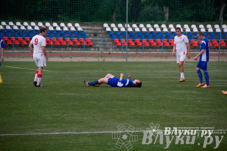 Футбольный матч «Экспресс-2» — «КПРФ»