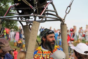 Открытие 19-й Международной встречи воздухоплавателей в Великих Луках