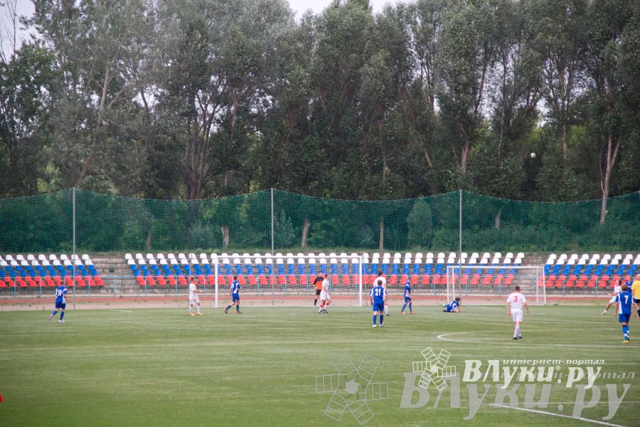 Футбольный матч «Экспресс-2» — «КПРФ»