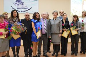 В теплой, дружественной обстановке прошла торжественная встреча, посвященная Дню работника культуры (фото)