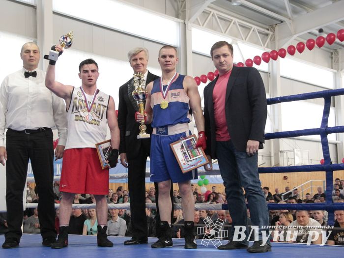 Матчевая встреча по боксу Великие Луки —Псков — Грозный (ФОТО)
