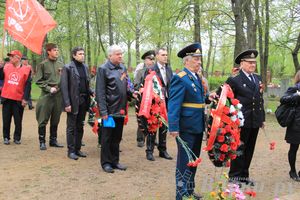 В Великих Луках почтили память погибших в Великой Отечественной войне