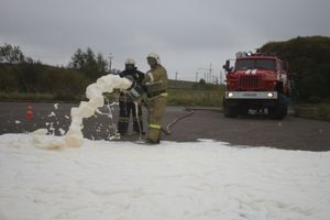 В Пскове прошла тренировка по ликвидации последствий ДТП (ФОТО)