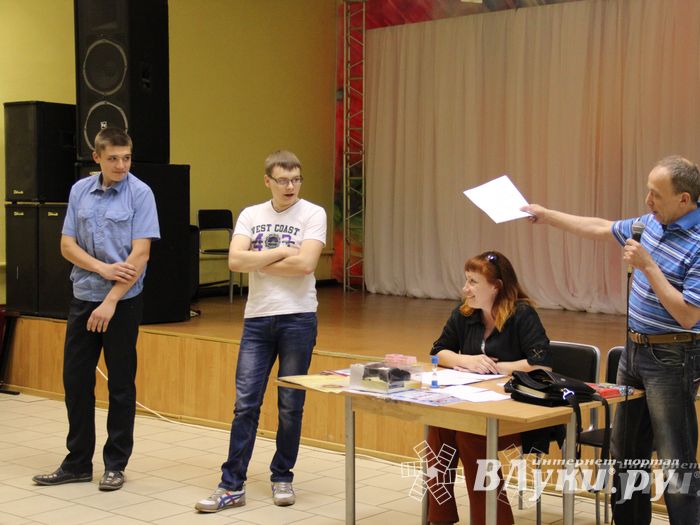 В Великих Луках прошла финальная игра «Что? Где? Когда?» (фото)