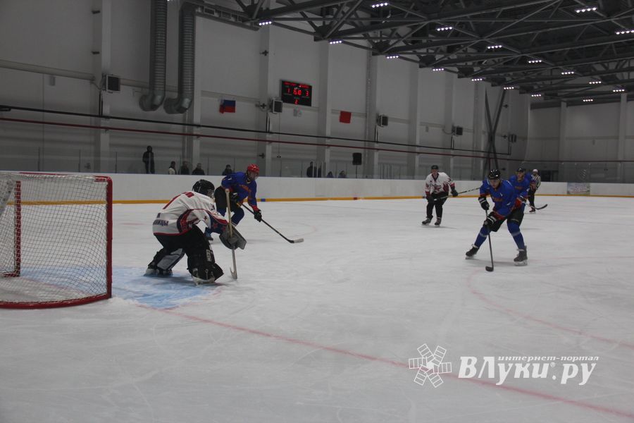 Победа ХК «ЛукиСпорт» не повлияла на положение команды в турнирной таблице (ФОТО)