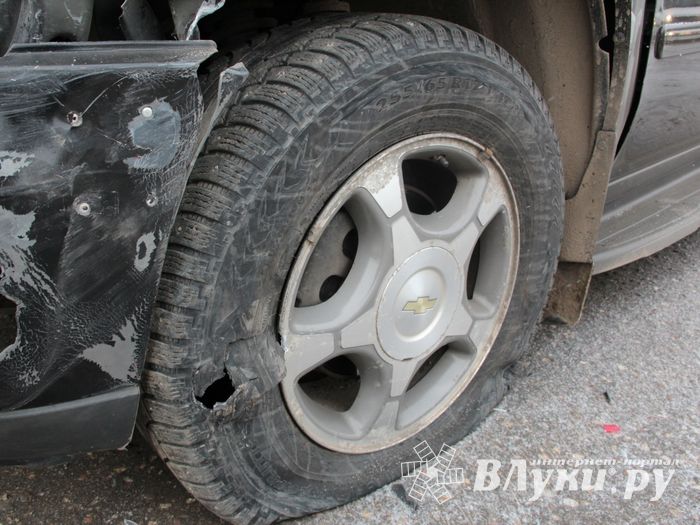 ДТП в районе улицы 3-й Уд. Армии (ФОТО)