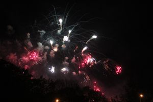 Салют в Великих Луках (ФОТО)