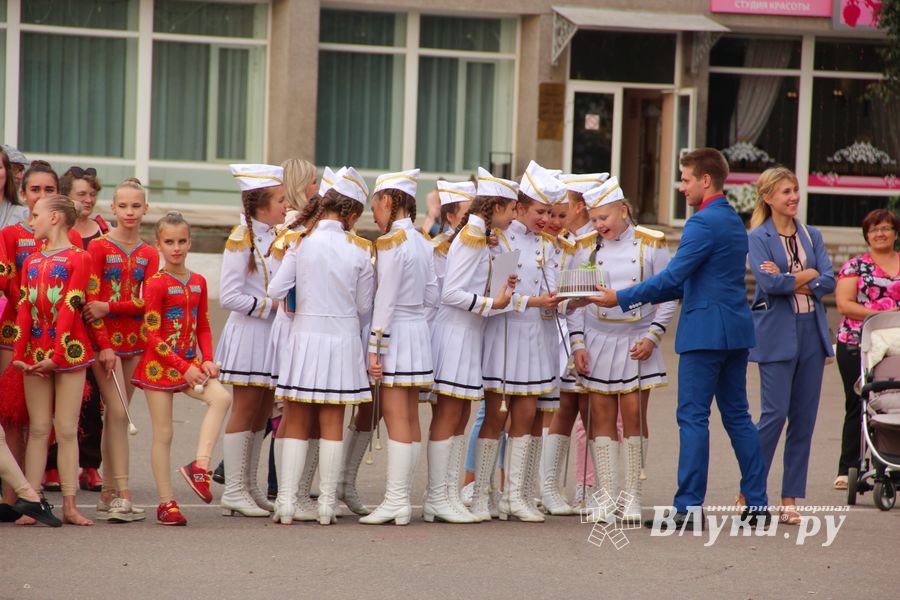 Лучшие мажоретки и барабанщицы награждены (ФОТО)