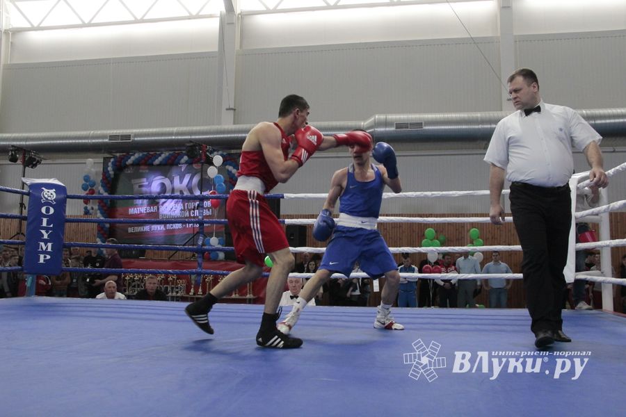 Матчевая встреча по боксу Великие Луки —Псков — Грозный (ФОТО)