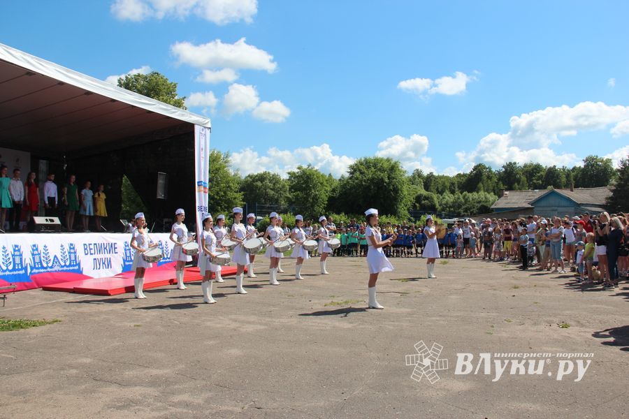 В Великих Луках прошёл Олимпийский День (ФОТО)