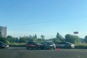 Очередное ДТП на Октябрьском (ФОТО)