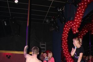 14 февраля в клубе «Хотэй» состоялось ежегодное шоу для влюбленных «Love Story»