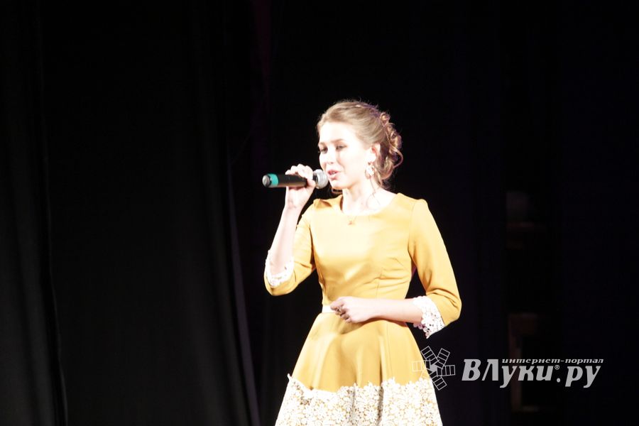 В Великих Луках выбрали «Ученика года» (фото)