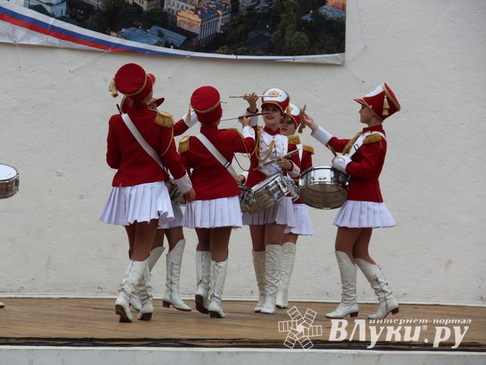 Лучшие мажоретки и барабанщицы награждены (ФОТО)