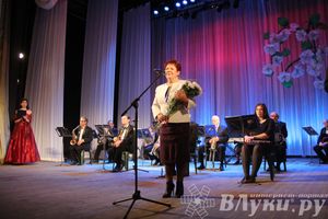 Городской праздничный вечер «Золотая пора» (фото)