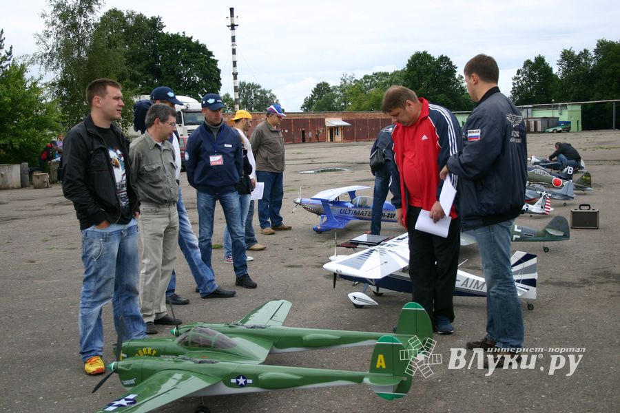 Торжественное открытие чемпионата авиамодельного спорта России состоялось