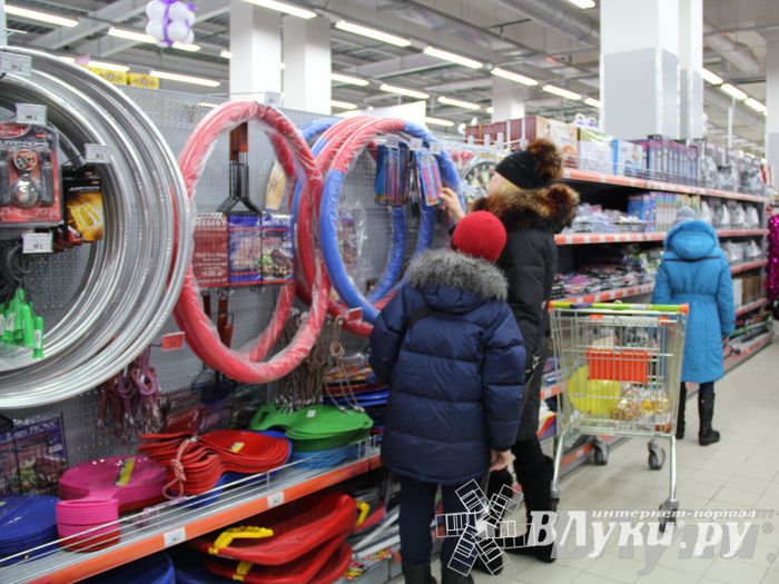 Открытие супермаркета «Тележка» в Великих Луках