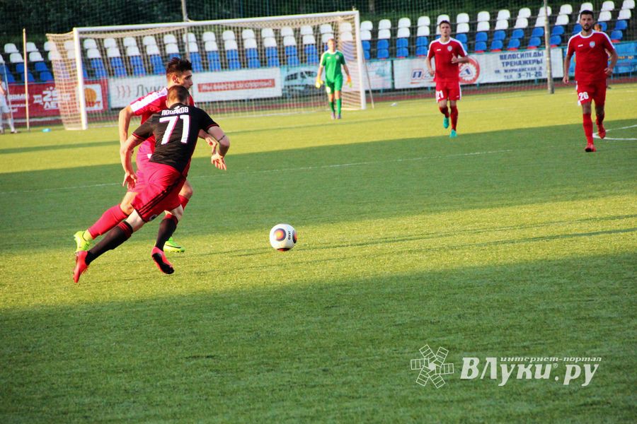Хороший футбол без забитых мячей — «Луки-Энергия» сыграла с «Локомотив-Казанка» (ФОТО)