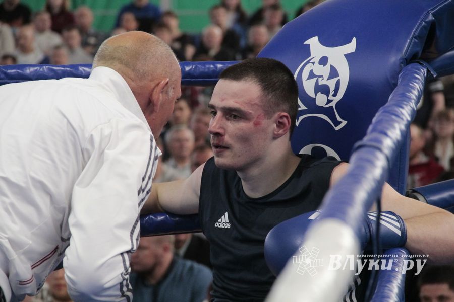 Матчевая встреча по боксу Великие Луки —Псков — Грозный (ФОТО)