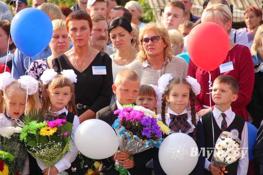 В Великих Луках открыли новый корпус школы №6 (ФОТО)