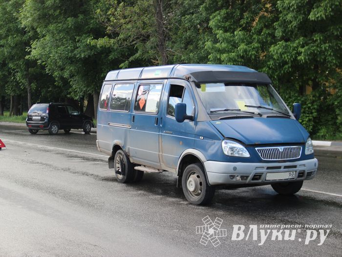 ДТП на проспекте Гагарина, движение затруднено (ФОТО)