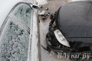 Еще одно ДТП на проспекте Гагарина в Великих Луках (фото)