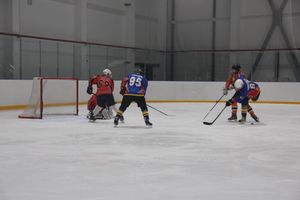 ХК «ЛукиСпорт» обыграл псковскую «Гвардию» по буллитам (ФОТО)