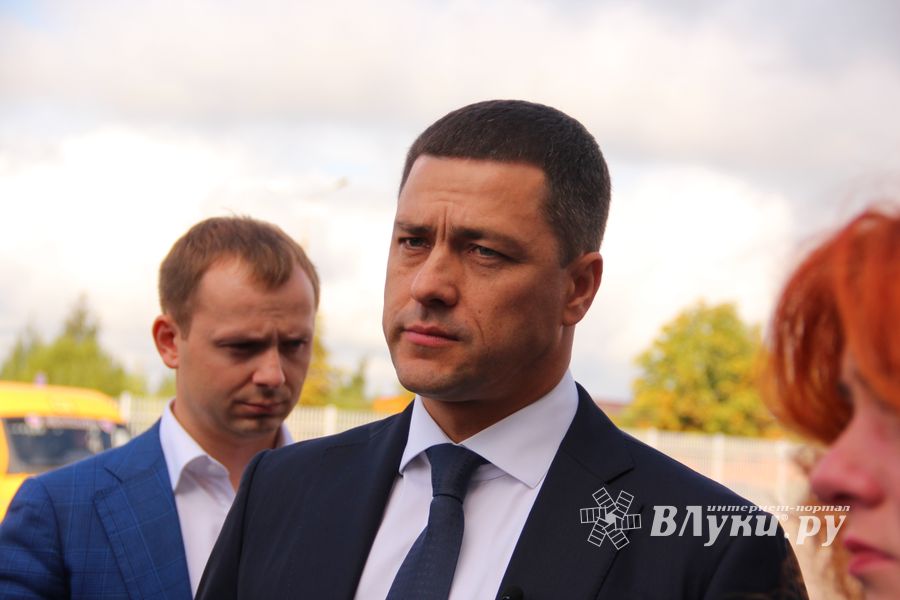 Михаил Ведерников пообщался с сотрудниками заводов «Микрон» и ВОМЗ (ФОТО, ВИДЕО)