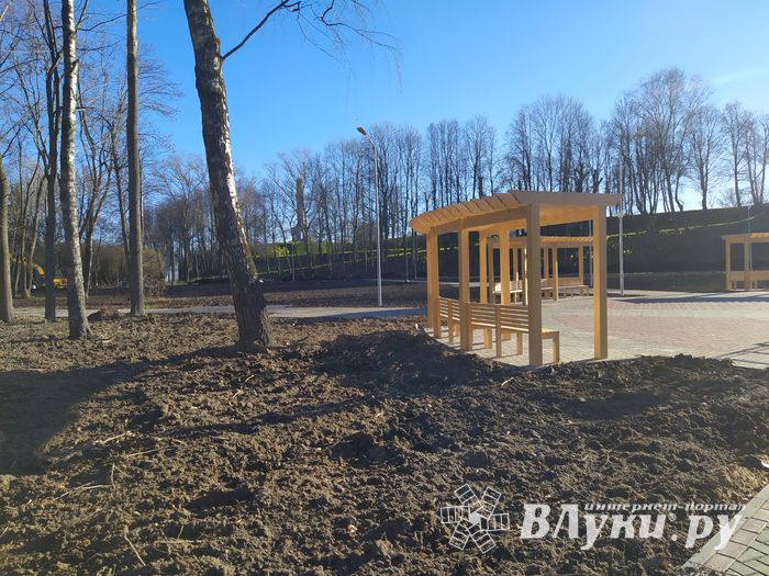 В парке «Петровском» появились перголы (ФОТО)