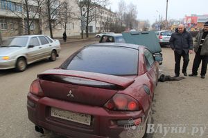 ДТП на проспекте Октябрьский (ФОТО)