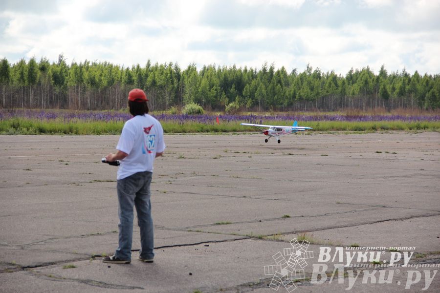 Фестиваль авиамодельного спорта России в Великих Луках