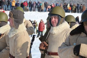 В Великих Луках реконструировали подвиг Александра Матросова (12+)(ФОТО)