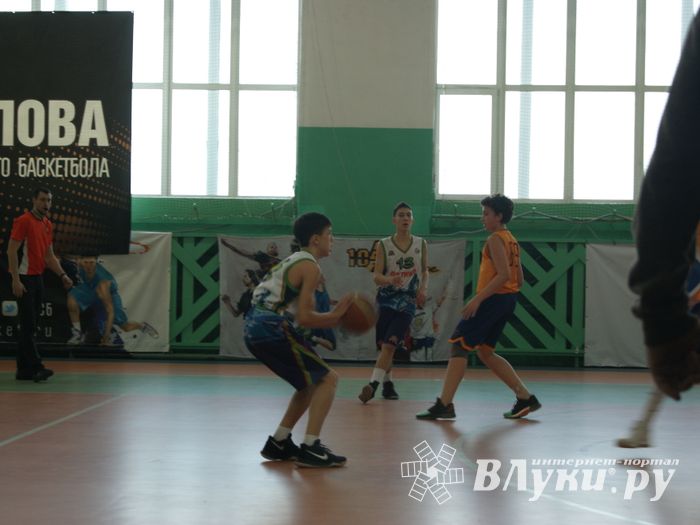 Великолучане завоевали бронзу на Международном турнире по баскетболу (ФОТО)