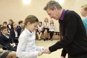 В великолукской школе № 13 чествовали лучших в спорте и учебе (ФОТО)