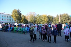 В Великих Луках прошла универсальная осенняя ярмарка (ФОТО)