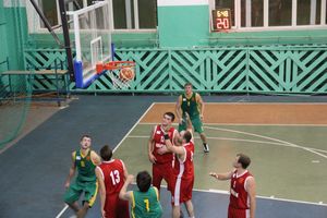 Баскетбол. Кубок города. "Экспресс" - Спартак" 