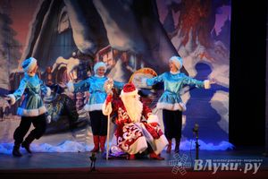 Спектакль «Морозко» прошел в ДК ЛК