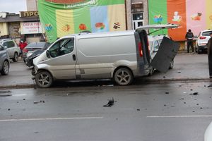 Серьёзное ДТП произошло в Великих Луках (ФОТО)