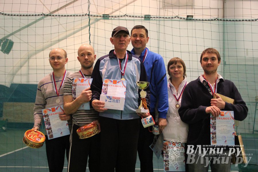 В СК «Ника» прошел открытый городской турнир по большому теннису (фото)