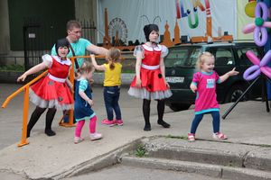 В Великих Луках чествовали близнецов (ФОТО)