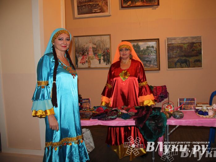 Фестиваль восточного танца «Мафраш» прошел в Великих Луках (фото)